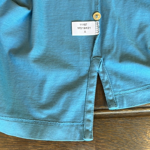 Peter Millar XL Polo Embroidered Golfer W/Umbrella Logo,Short Sleeves,Light Blue - Picture 6 of 7